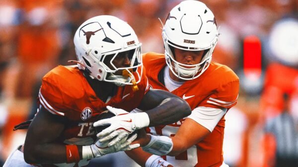 Arch Manning replaces injured Quinn Ewers, leads No. 2 Texas to 56-7 rout of UTSA