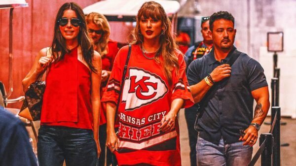 Taylor Swift back at Arrowhead to watch Travis Kelce, Chiefs vs. Bengals