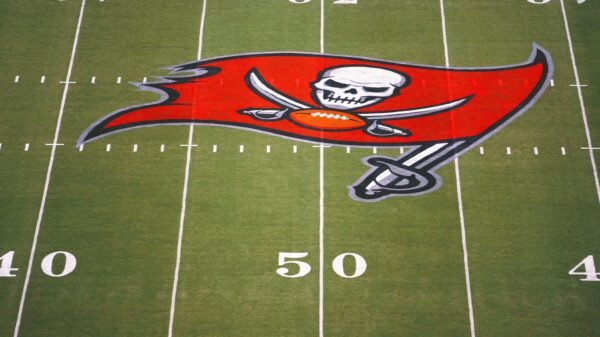 Glazer family, owner of Buccaneers, donates an extra $1M toward hurricane relief