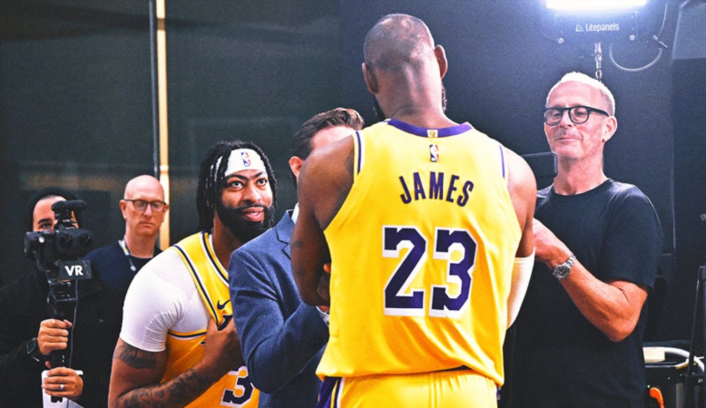 LeBron James, Anthony Davis will play in Lakers' first two preseason games