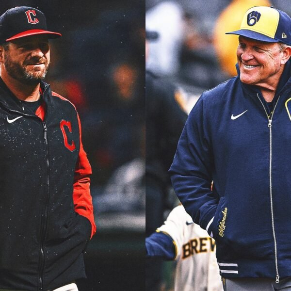 Cleveland's Stephen Vogt, Milwaukee's Pat Murphy win Manager of the Year awards