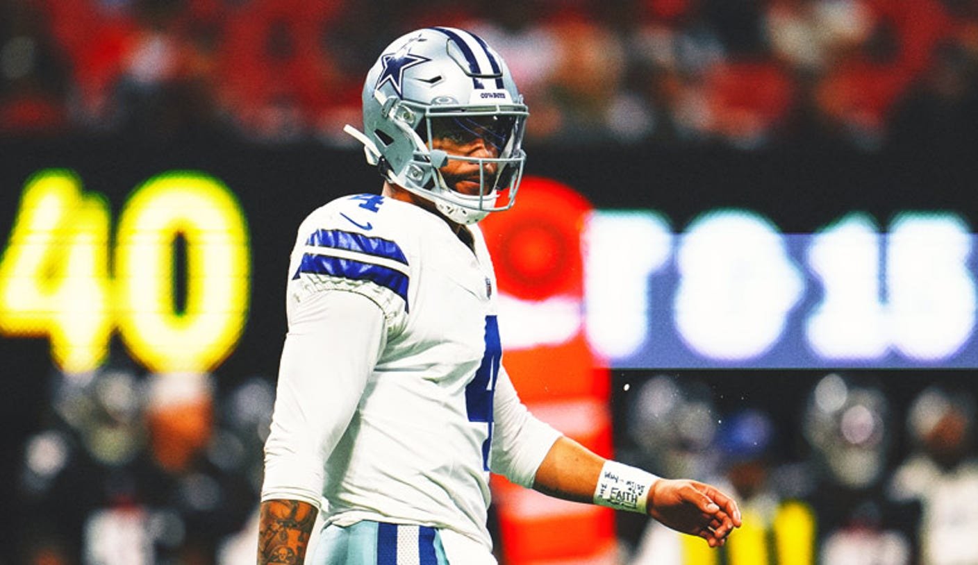 Cowboys QB Dak Prescott reportedly has hamstring tear, surgery an option