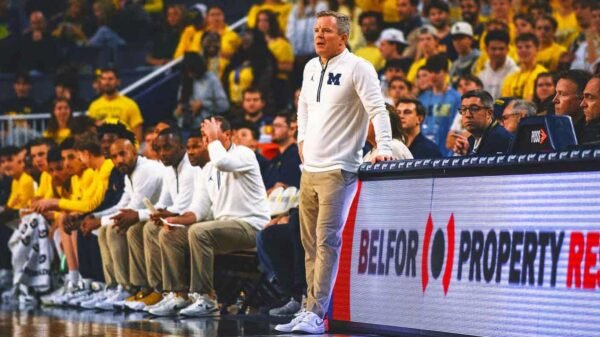 Danny Wolf scores 20 as Michigan beats No. 22 Xavier 78-53