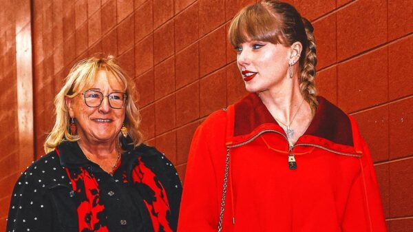 Taylor Swift spends Black Friday watching Travis Kelce, Chiefs defeat Raiders