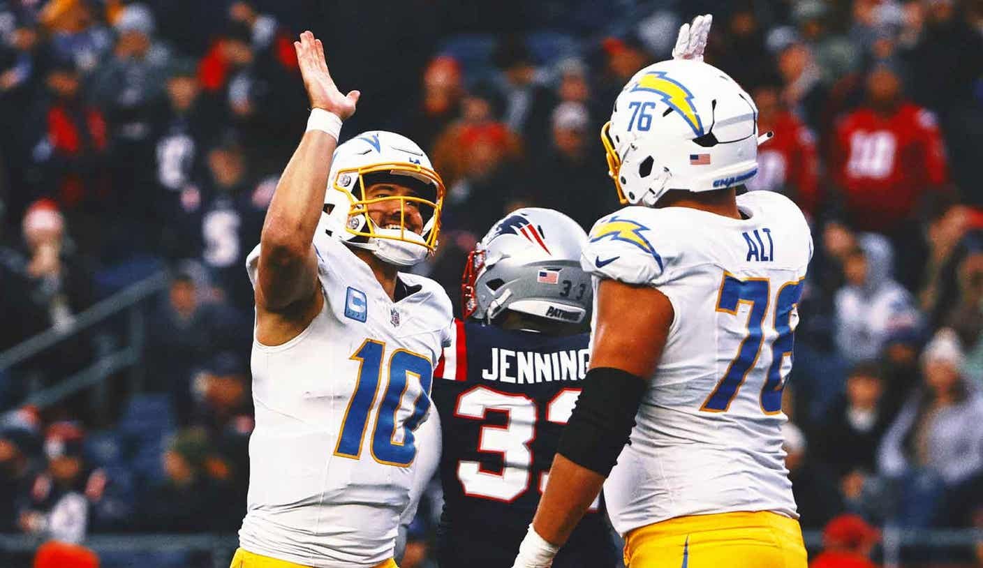 Chargers clinch playoff spot in Jim Harbaugh's 1st season with 40-7 rout of Patriots