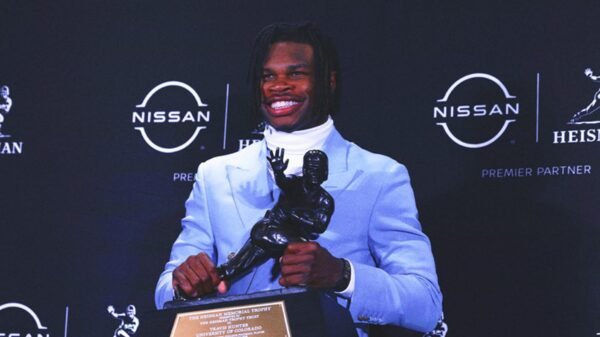 Charles Woodson on Travis Hunter: 'You are what the Heisman Trophy is all about'