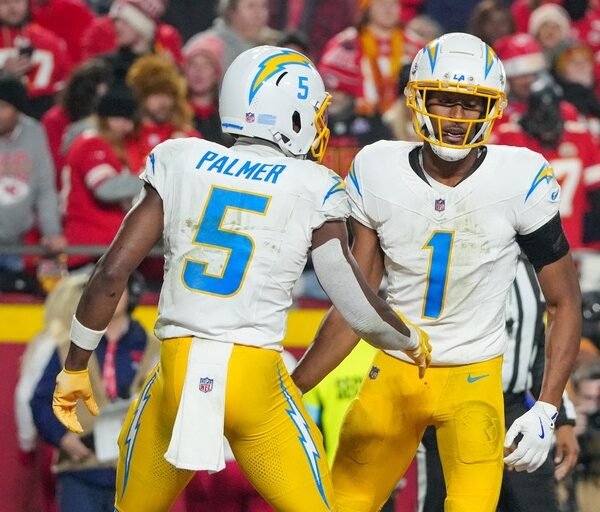 Tampa Bay Buccaneers vs. Los Angeles Chargers Prediction and Picks - December 15, 2024