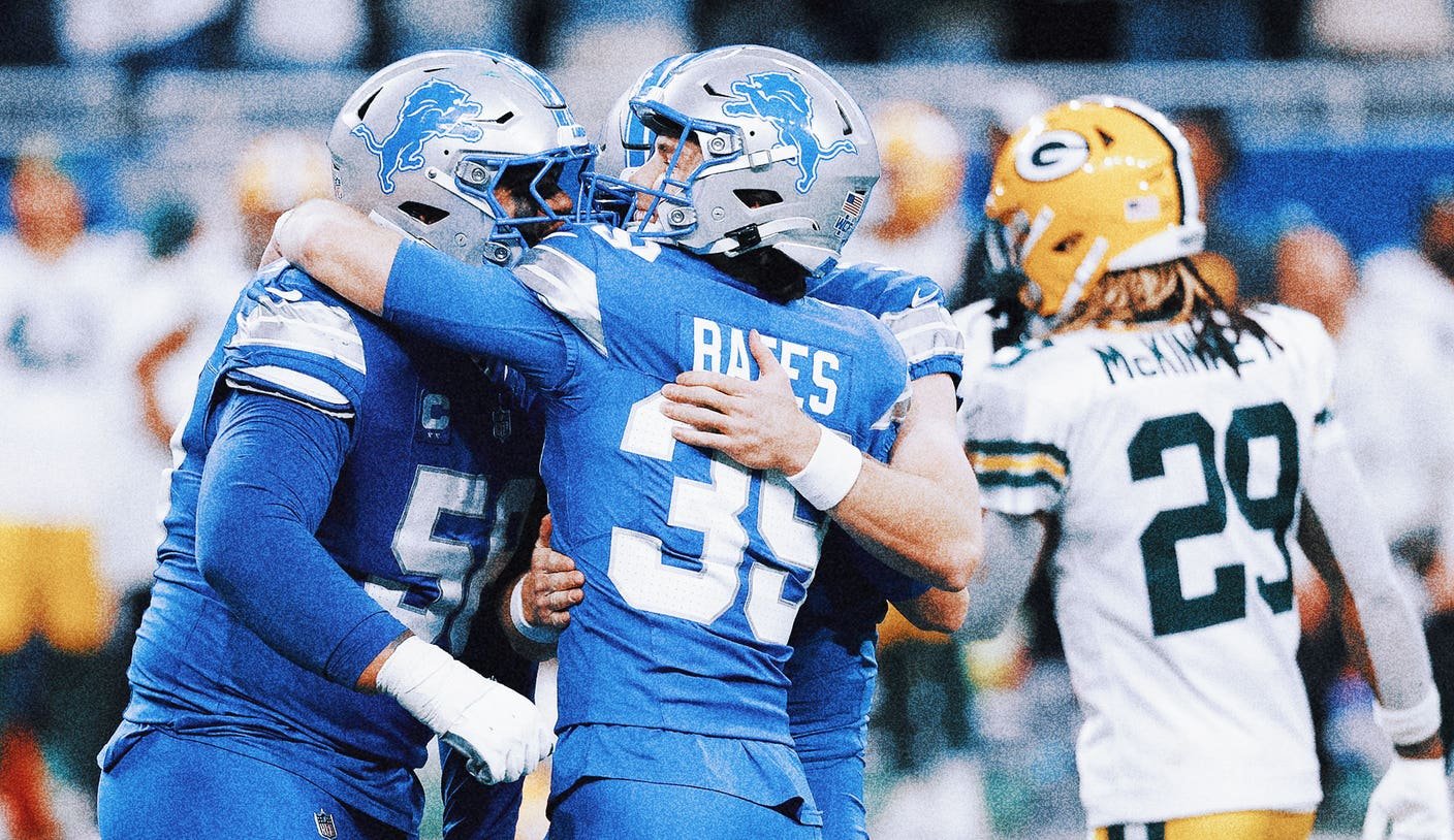 Lions clinch playoff spot, beating Packers 34-31 on last-second field goal