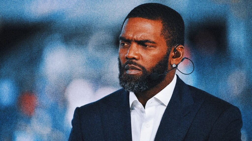 Pro Football Hall of Fame wide receiver Randy Moss announces cancer diagnosis