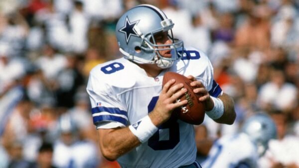 Who are the 10 best Cowboys players of all time?