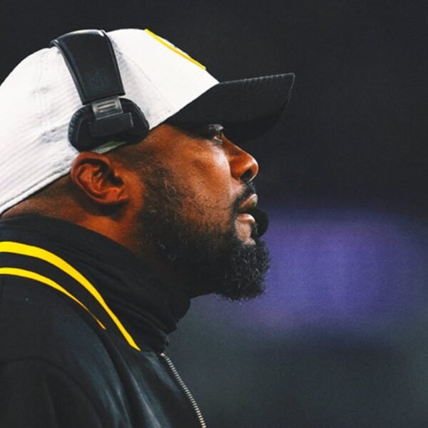 Steelers reportedly reject Bears' trade request for head coach Mike Tomlin