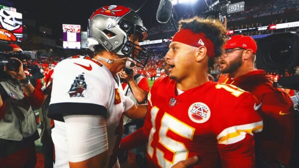 Tom Brady on iffy Patrick Mahomes penalty: QBs should lose protection as runners