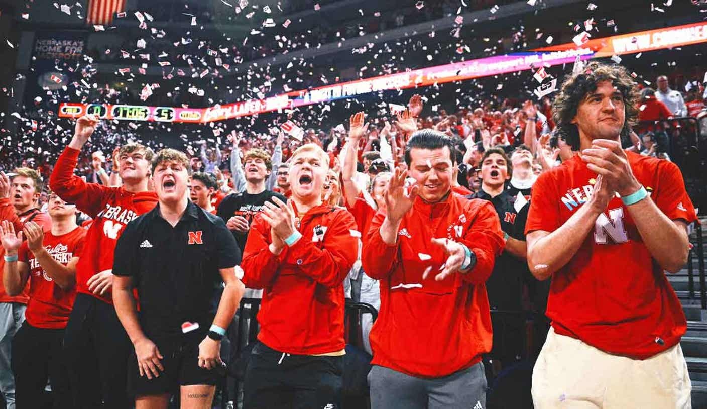 The best dunk contest of the year is … by the Nebraska football team?