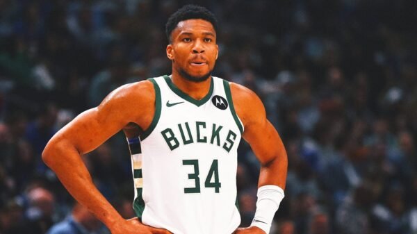 Giannis Antetokounmpo reportedly out of All-Star Game with calf injury