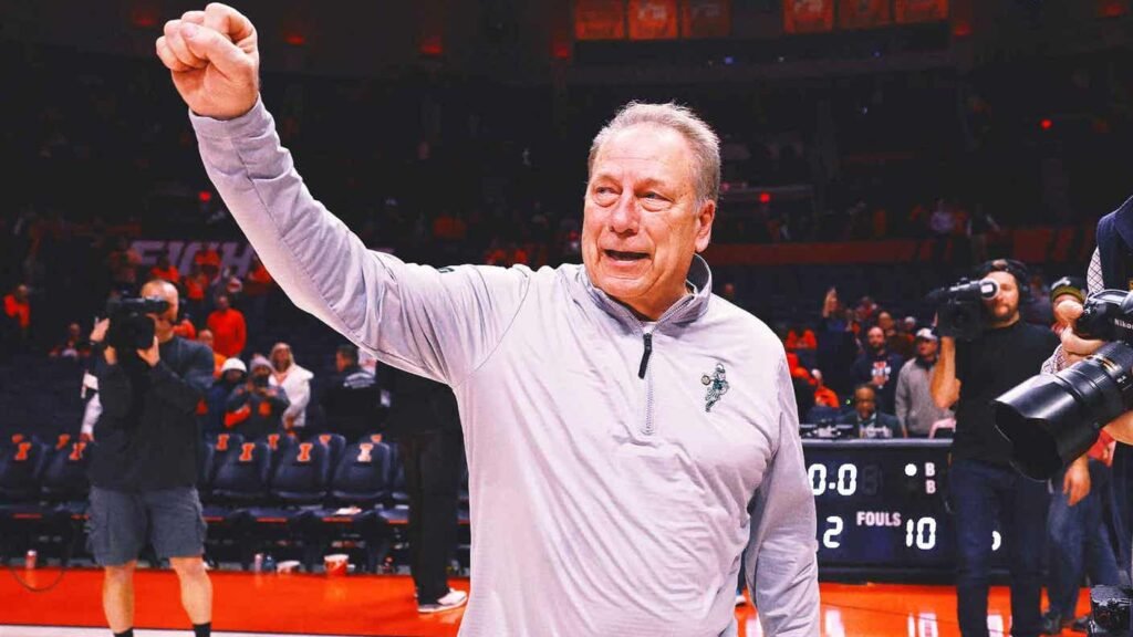 No. 11 Michigan State rallies past Illinois 79-65 as Tom Izzo makes history