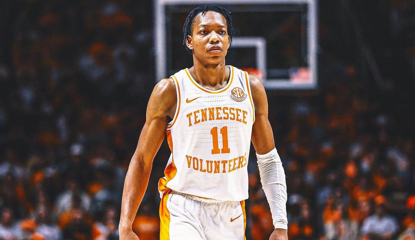 Chaz Lanier, Jordan Gainey lift No. 8 Tennessee over No. 5 Florida, 64-44