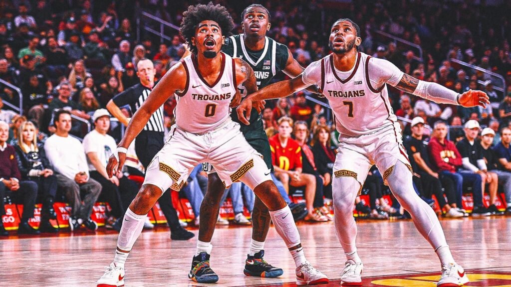 USC snaps No. 7 Michigan State's 13-game win streak with 70-64 upset