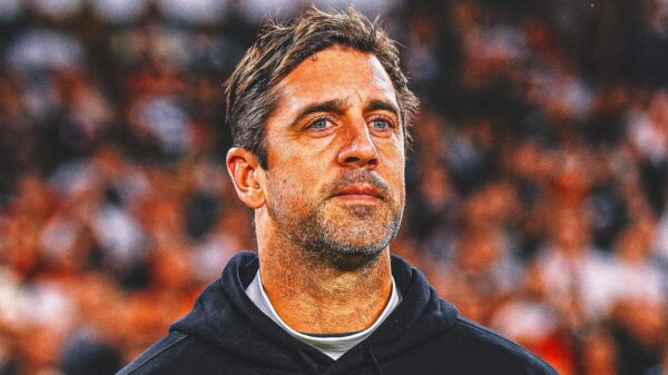 Aaron Rodgers meets with Pittsburgh Steelers, but no agreement reached