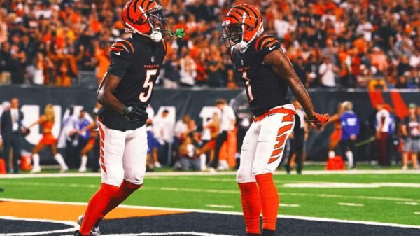 Ja'Marr Chase, Tee Higgins agree to record extensions with Bengals, at long last